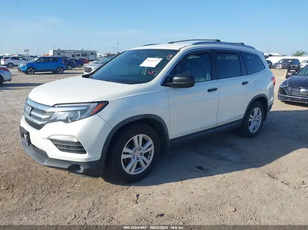 5FNYF5H19HB038593 2017 HONDA PILOT - Image 2