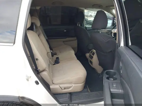 5FNYF5H19HB039369 2017 HONDA PILOT - Image 8