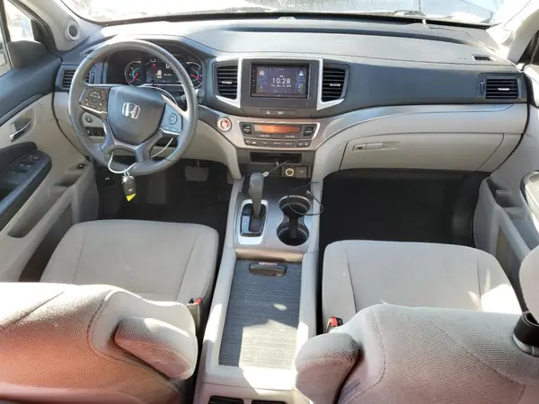 5FNYF5H19KB043400 2019 HONDA PILOT - Image 8