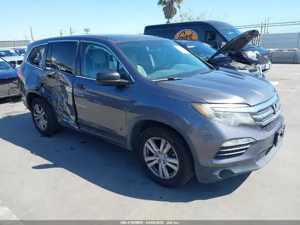 5FNYF5H1XGB032851 2016 HONDA PILOT - Image 1