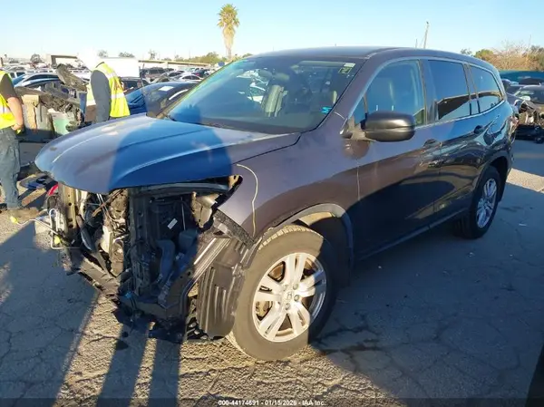 5FNYF5H1XHB003058 2017 HONDA PILOT - Image 2