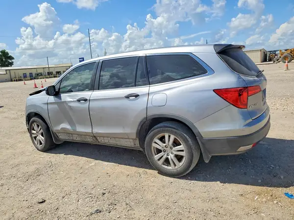 5FNYF5H1XHB035704 2017 HONDA PILOT - Image 2