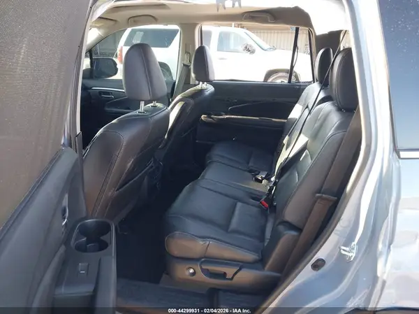 5FNYF5H22NB019923 2022 HONDA PILOT - Image 8