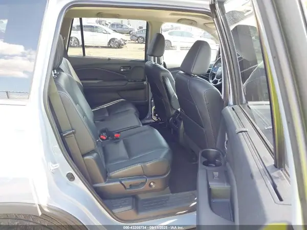 5FNYF5H22NB032767 2022 HONDA PILOT - Image 8