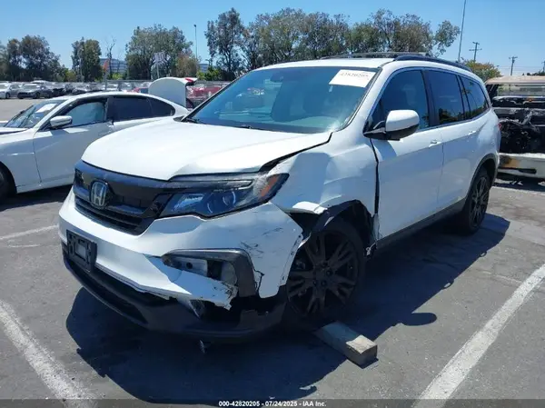 5FNYF5H23MB015717 2021 HONDA PILOT - Image 2