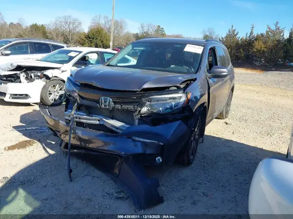 5FNYF5H23NB028209 2022 HONDA PILOT - Image 2