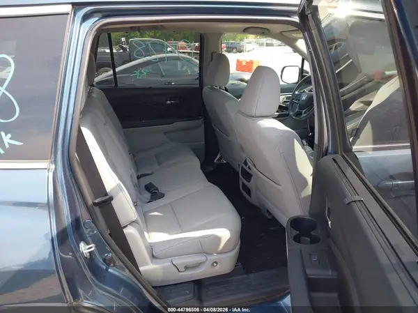 5FNYF5H24MB007464 2021 HONDA PILOT - Image 8