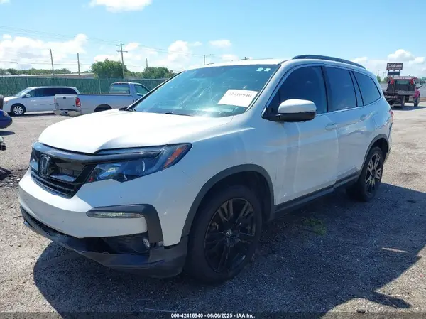 5FNYF5H25MB011930 2021 HONDA PILOT - Image 2
