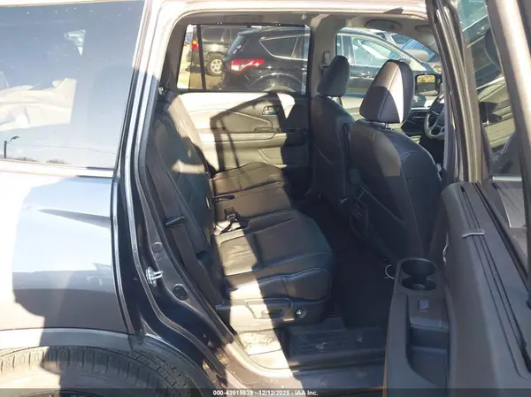 5FNYF5H25MB023320 2021 HONDA PILOT - Image 8