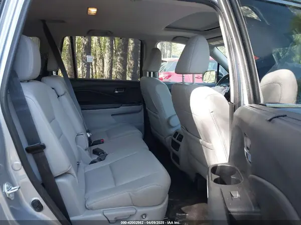 5FNYF5H25MB028677 2021 HONDA PILOT - Image 8