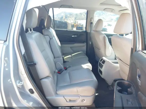 5FNYF5H25NB037722 2022 HONDA PILOT - Image 8