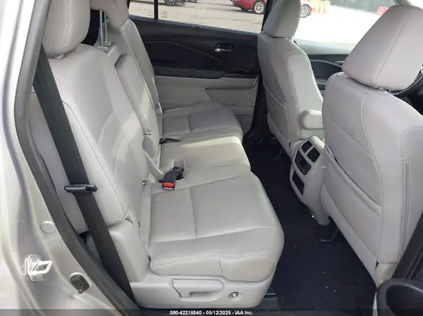 5FNYF5H26MB045164 2021 HONDA PILOT - Image 8