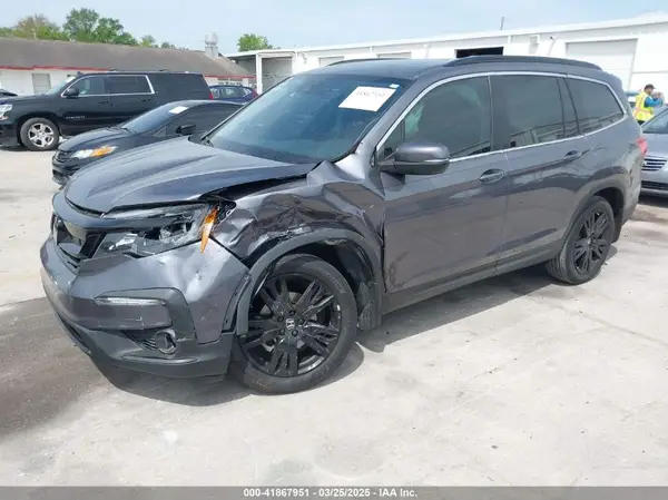 5FNYF5H27MB046775 2021 HONDA PILOT - Image 2