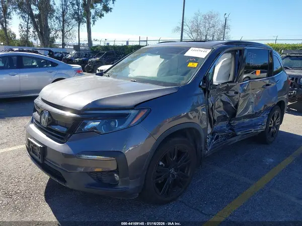 5FNYF5H28MB010156 2021 HONDA PILOT - Image 2
