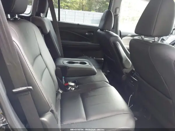 5FNYF5H28NB026178 2022 HONDA PILOT - Image 8
