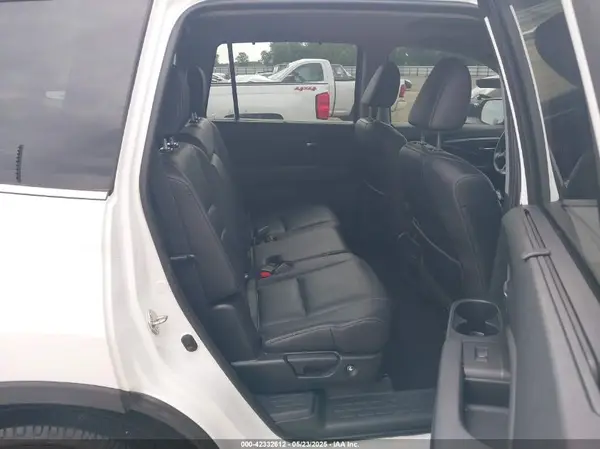 5FNYF5H29MB005354 2021 HONDA PILOT - Image 8