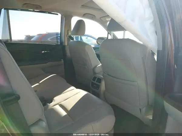 5FNYF5H2XNB005221 2022 HONDA PILOT - Image 8