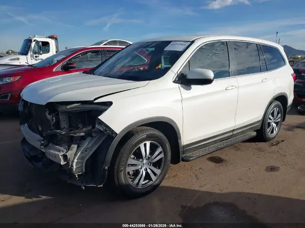 5FNYF5H30HB027970 2017 HONDA PILOT - Image 2
