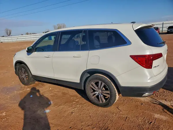 5FNYF5H30HB033302 2017 HONDA PILOT - Image 2
