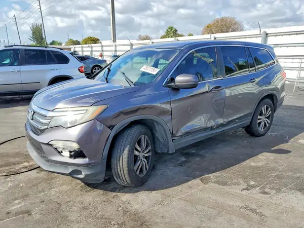 5FNYF5H30JB006588 2018 HONDA PILOT - Image 1