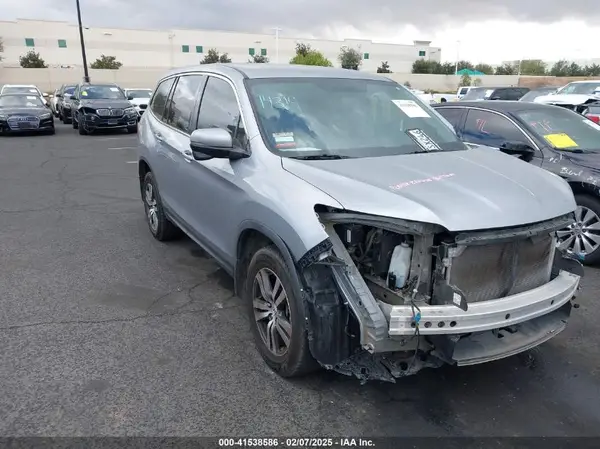 5FNYF5H30JB008857 2018 HONDA PILOT - Image 1