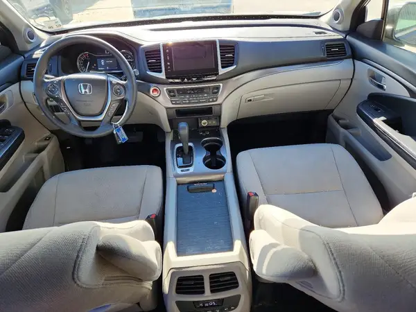 5FNYF5H30JB023746 2018 HONDA PILOT - Image 8