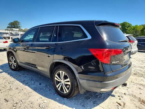 5FNYF5H30JB024928 2018 HONDA PILOT - Image 2