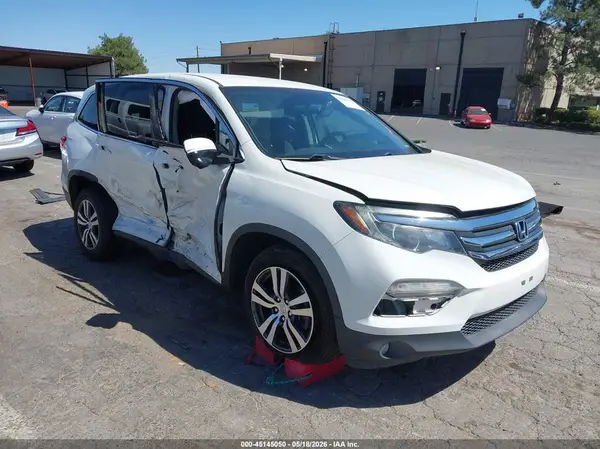 5FNYF5H30JB031152 2018 HONDA PILOT - Image 1
