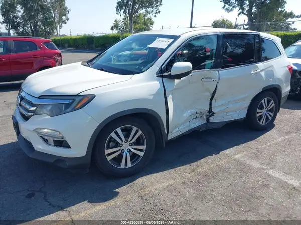 5FNYF5H30JB032446 2018 HONDA PILOT - Image 2