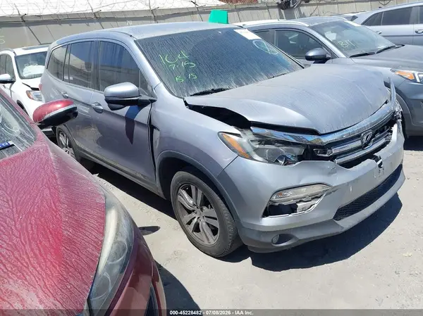 5FNYF5H31GB037888 2016 HONDA PILOT - Image 1
