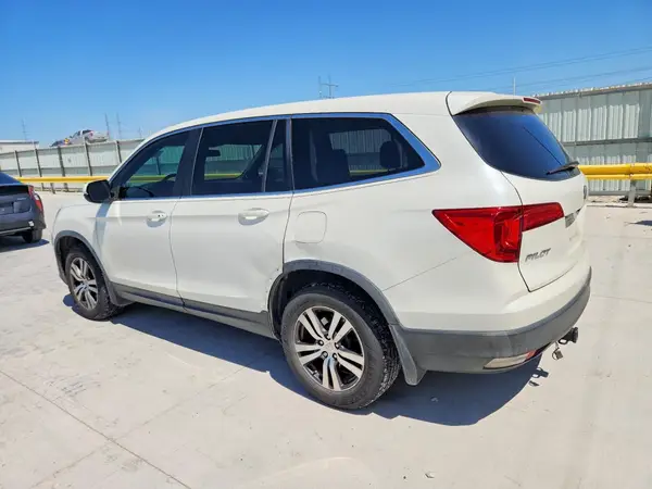 5FNYF5H31HB012166 2017 HONDA PILOT - Image 2