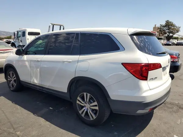 5FNYF5H32HB007865 2017 HONDA PILOT - Image 2