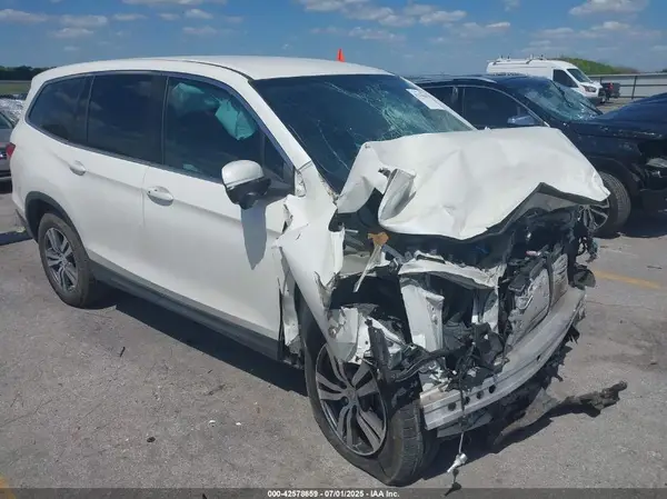 5FNYF5H32HB012547 2017 HONDA PILOT - Image 1
