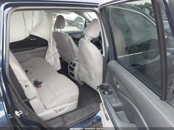 5FNYF5H32HB020521 2017 HONDA PILOT - Image 8