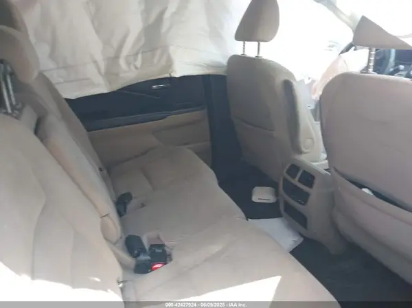 5FNYF5H32HB025864 2017 HONDA PILOT - Image 8