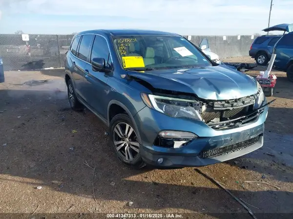 5FNYF5H32HB026819 2017 HONDA PILOT - Image 1