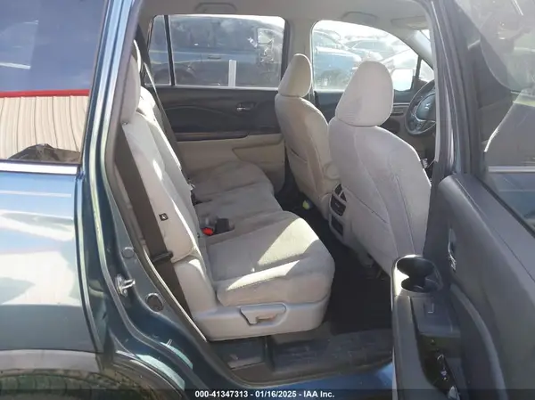 5FNYF5H32HB026819 2017 HONDA PILOT - Image 8