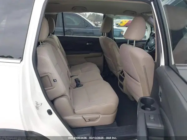 5FNYF5H32HB032281 2017 HONDA PILOT - Image 8