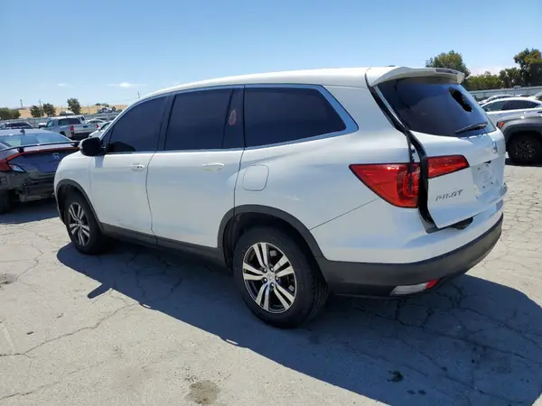 5FNYF5H32HB038579 2017 HONDA PILOT - Image 2