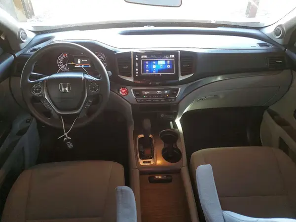5FNYF5H32JB014739 2018 HONDA PILOT - Image 8