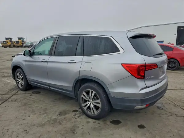 5FNYF5H33HB001380 2017 HONDA PILOT - Image 2