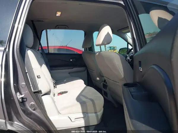 5FNYF5H33HB040681 2017 HONDA PILOT - Image 8
