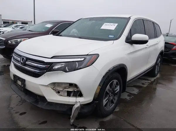 5FNYF5H33JB011039 2018 HONDA PILOT - Image 2