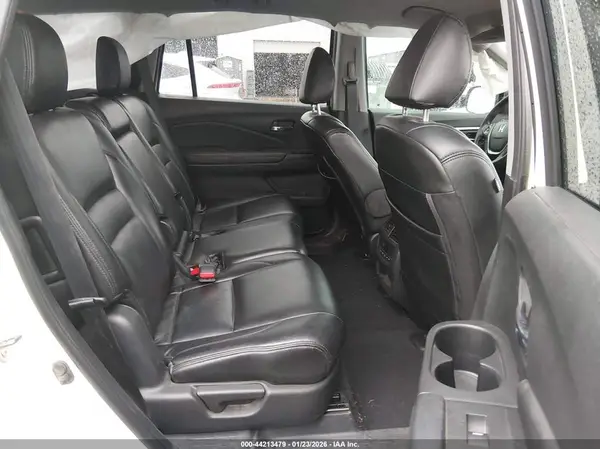 5FNYF5H33JB011039 2018 HONDA PILOT - Image 8