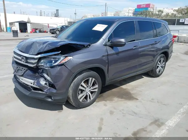 5FNYF5H33JB019612 2018 HONDA PILOT - Image 2