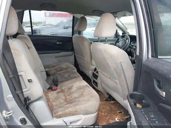 5FNYF5H34HB016017 2017 HONDA PILOT - Image 8