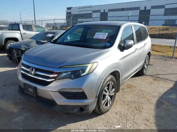 5FNYF5H34HB016129 2017 HONDA PILOT - Image 2