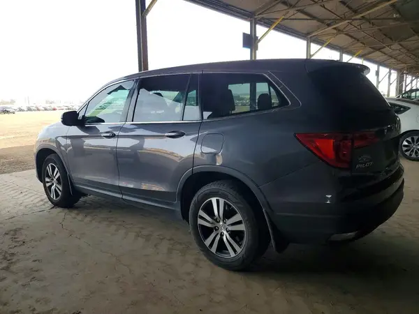 5FNYF5H34HB022660 2017 HONDA PILOT - Image 2