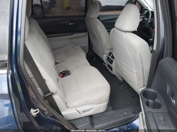 5FNYF5H34HB027101 2017 HONDA PILOT - Image 8