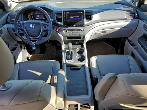 5FNYF5H34HB040706 2017 HONDA PILOT - Image 8